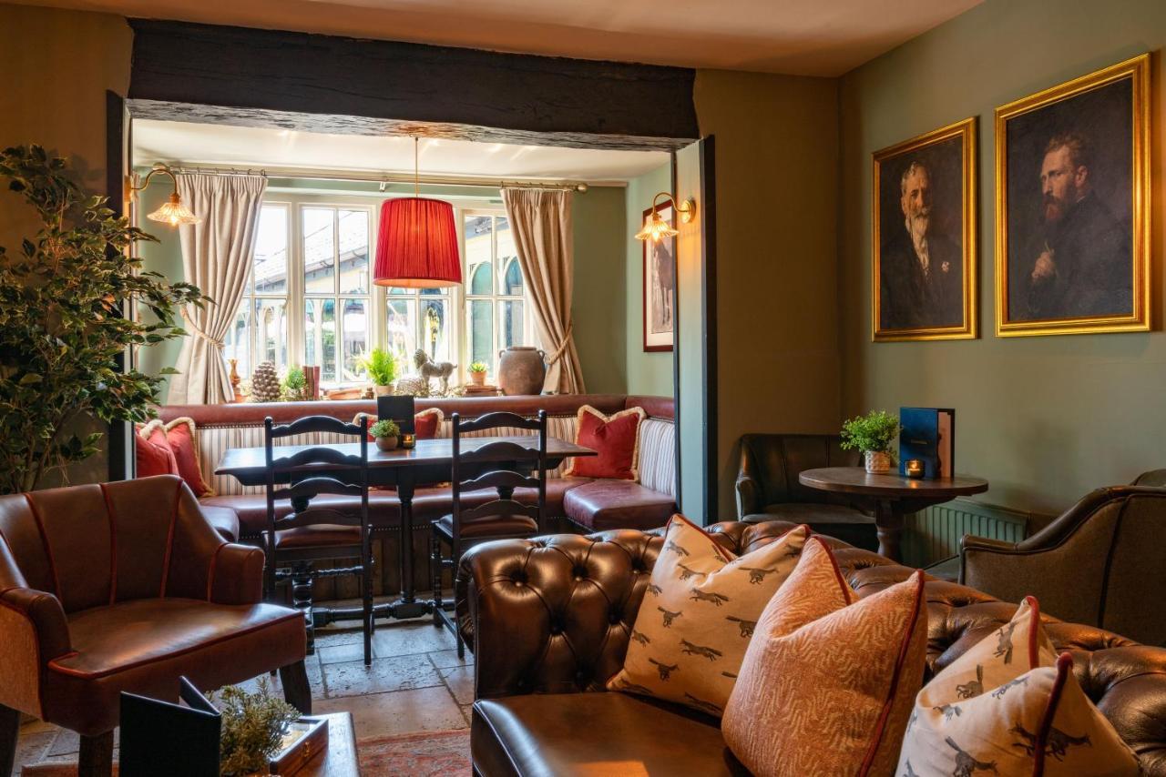 High Corner Inn Godshill  Exteriör bild